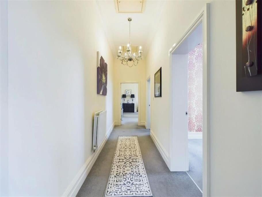 Upmarket Apartment In Ormskirk Exterior foto